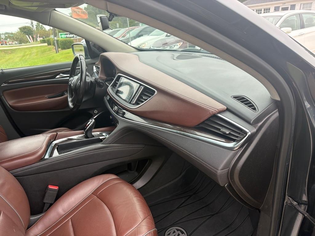 Buick Enclave FWD 4dr Avenir 2018