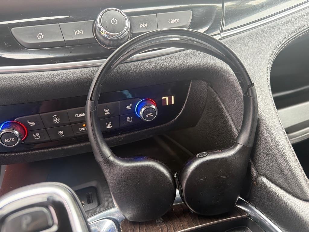 Buick Enclave FWD 4dr Avenir 2018
