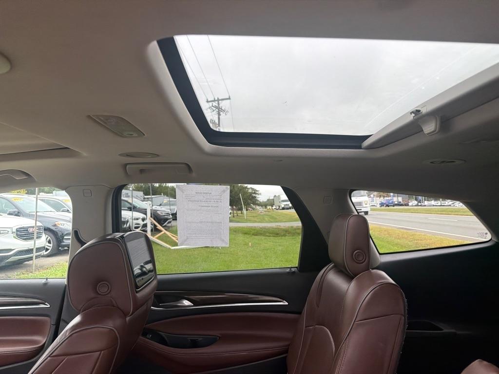 Buick Enclave FWD 4dr Avenir 2018