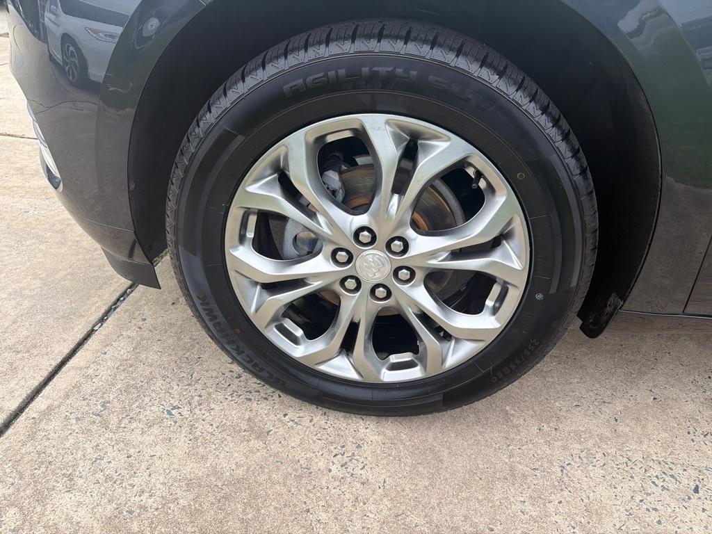 Buick Enclave FWD 4dr Avenir 2018