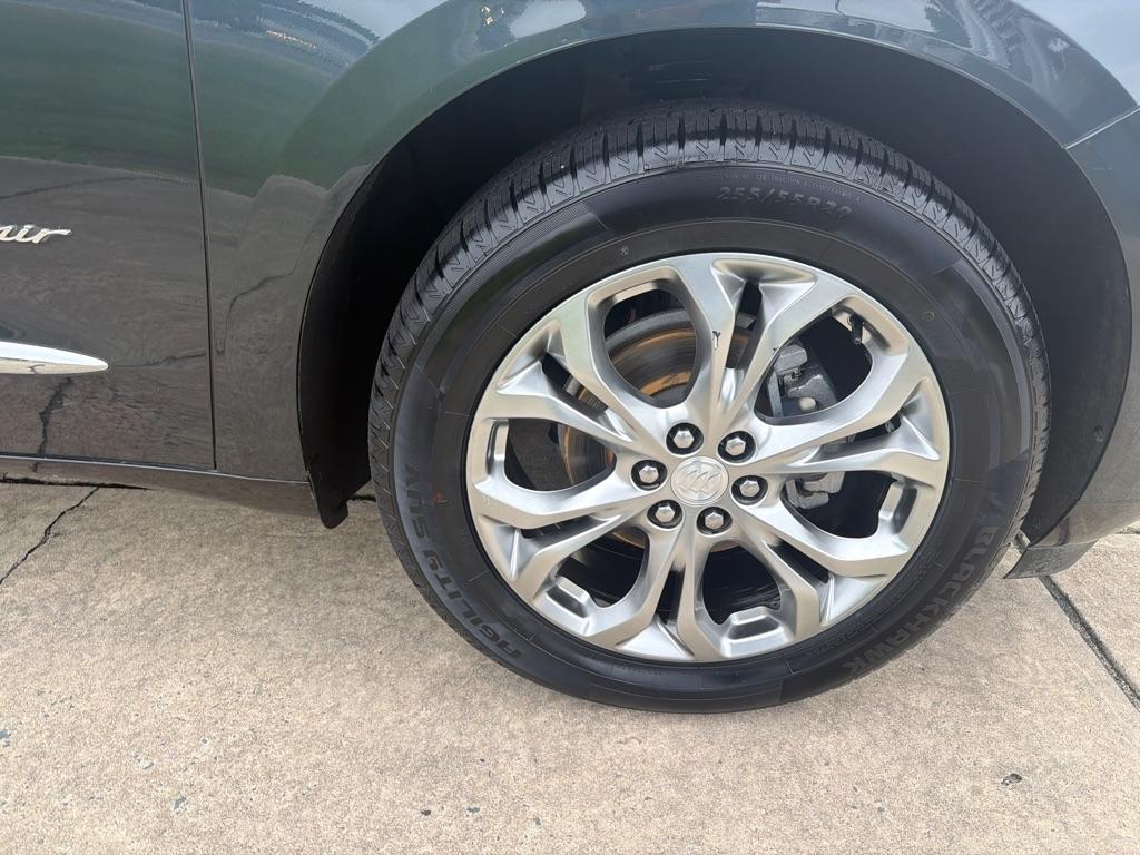 Buick Enclave FWD 4dr Avenir 2018