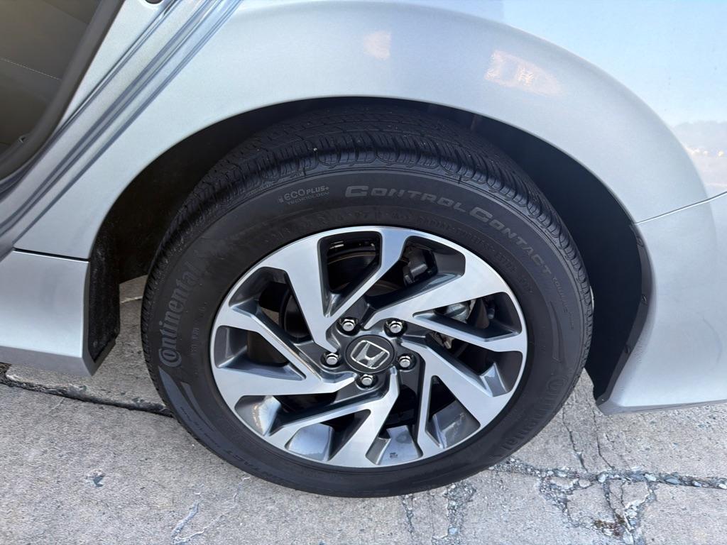 Honda Civic Sedan 4dr CVT EX 2016