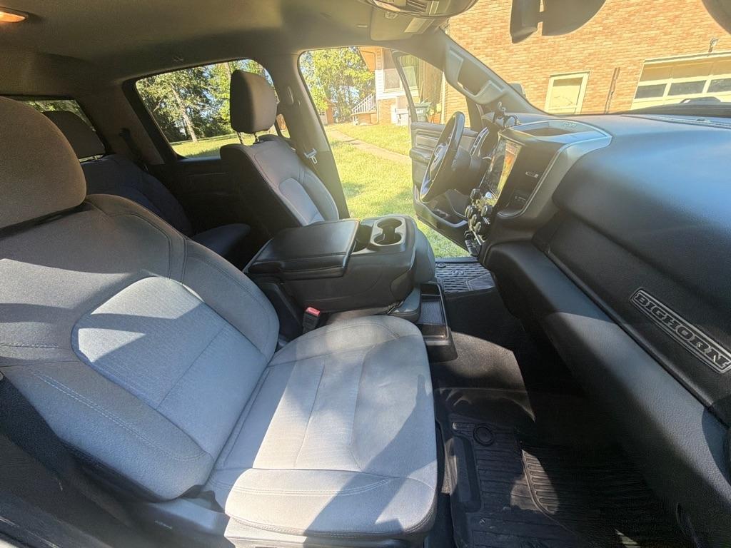 RAM 1500 Big Horn/Lone Star 4x4 Crew Cab 5'7" Box 2019