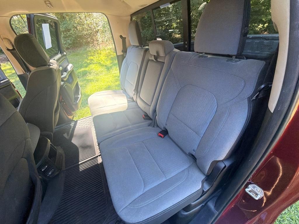 RAM 1500 Big Horn/Lone Star 4x4 Crew Cab 5'7" Box 2019