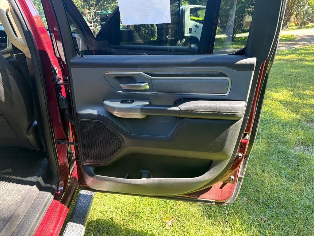 RAM 1500 Big Horn/Lone Star 4x4 Crew Cab 5'7" Box 2019