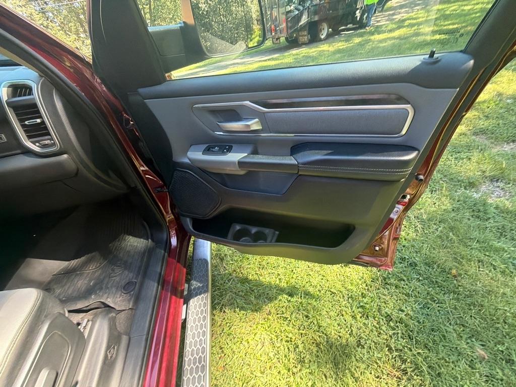 RAM 1500 Big Horn/Lone Star 4x4 Crew Cab 5'7" Box 2019