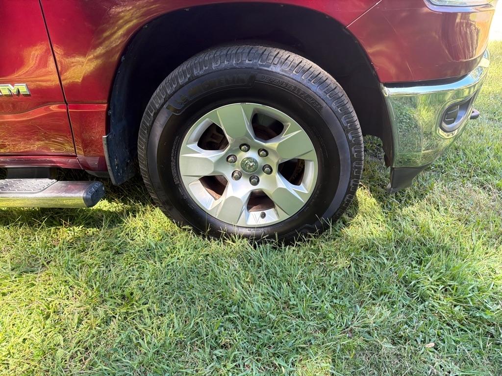 RAM 1500 Big Horn/Lone Star 4x4 Crew Cab 5'7" Box 2019