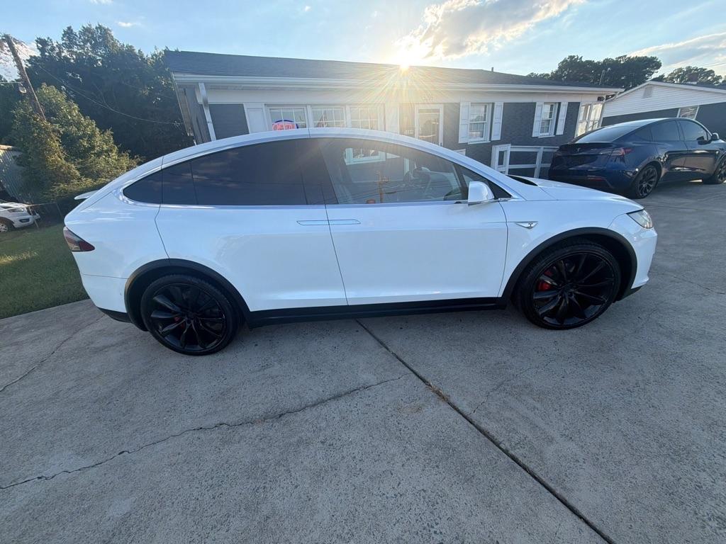 Tesla Model X AWD 4dr P100D 2016