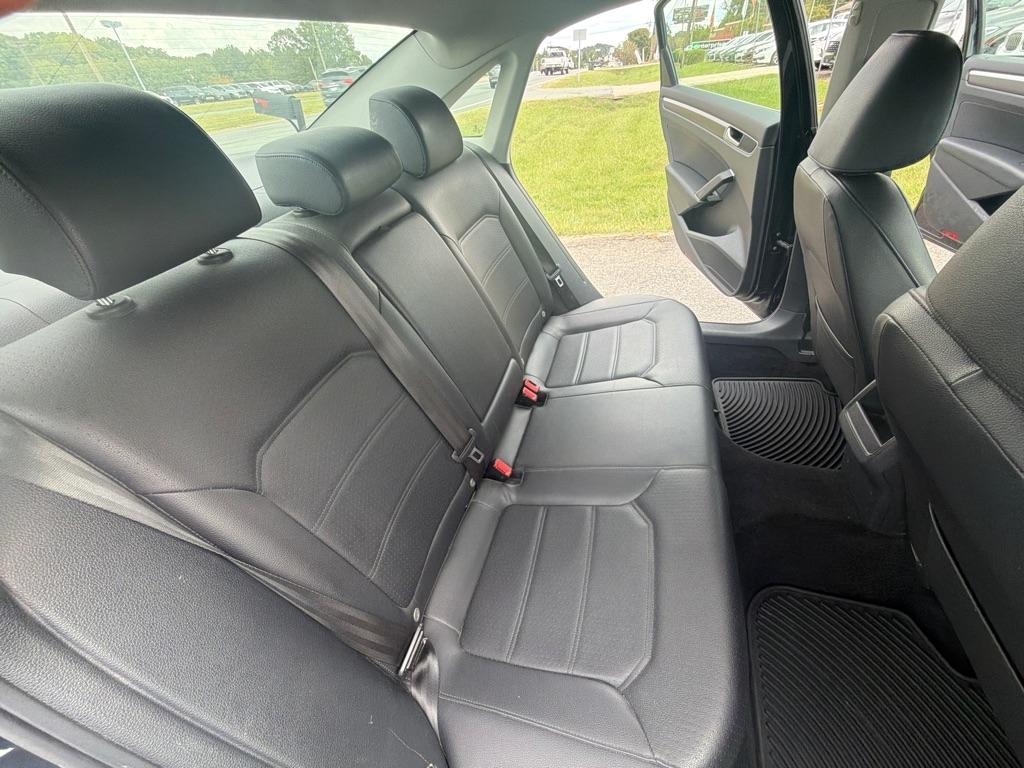 Volkswagen Passat 2.0T S Auto 2018