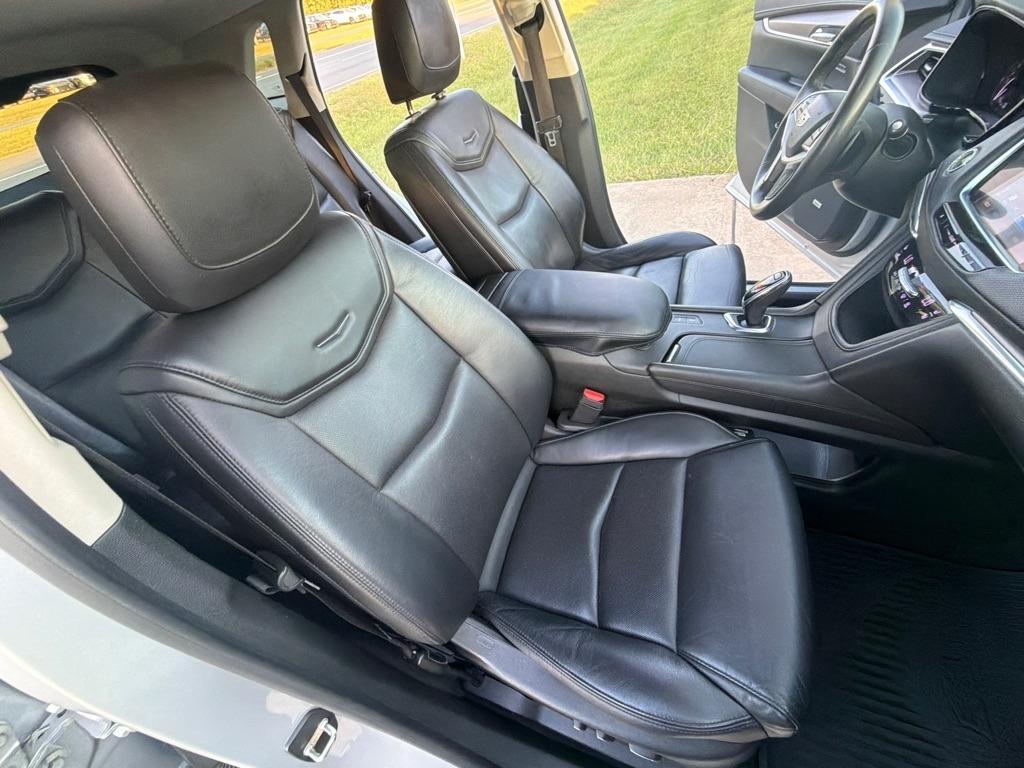 Cadillac XT5 FWD 4dr Premium Luxury 2017