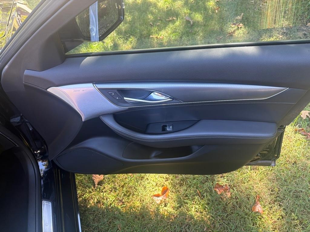 Cadillac CT5 4dr Sdn Premium Luxury 2021