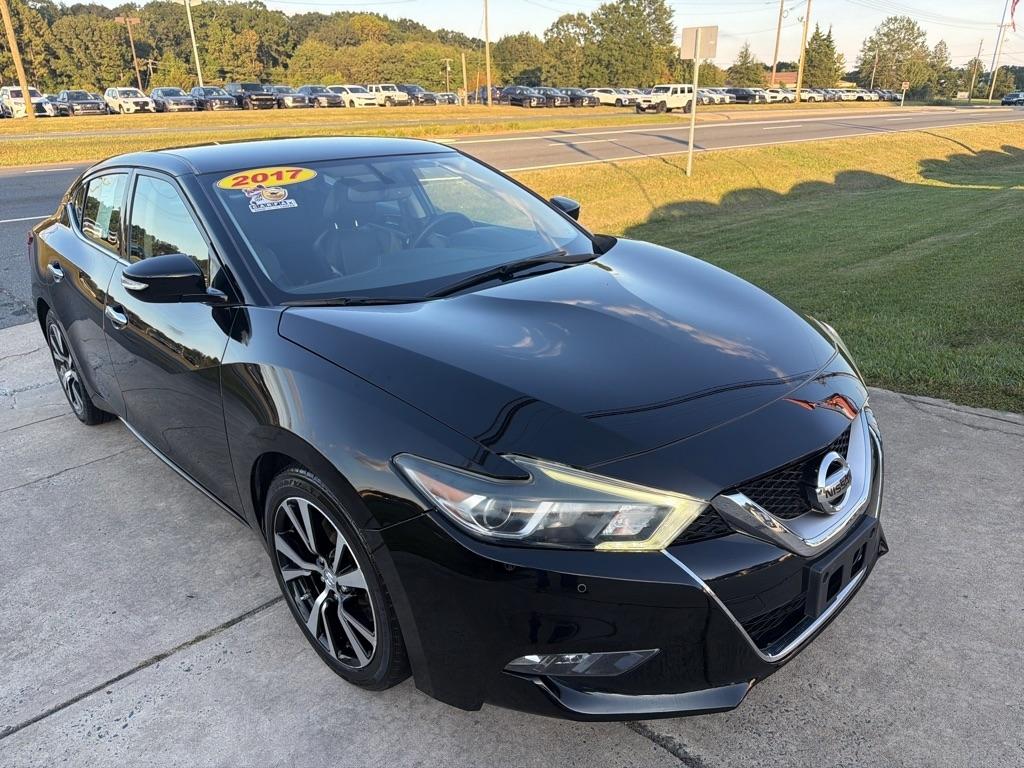 Nissan Maxima SV 3.5L 2017