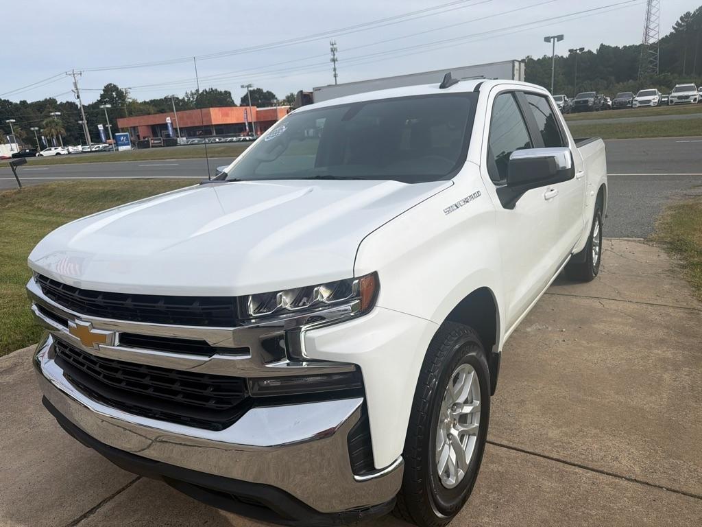 Chevrolet Silverado 1500 2WD Crew Cab 147" LT 2021