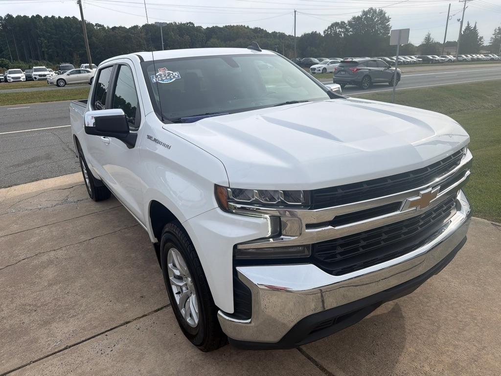 Chevrolet Silverado 1500 2WD Crew Cab 147" LT 2021