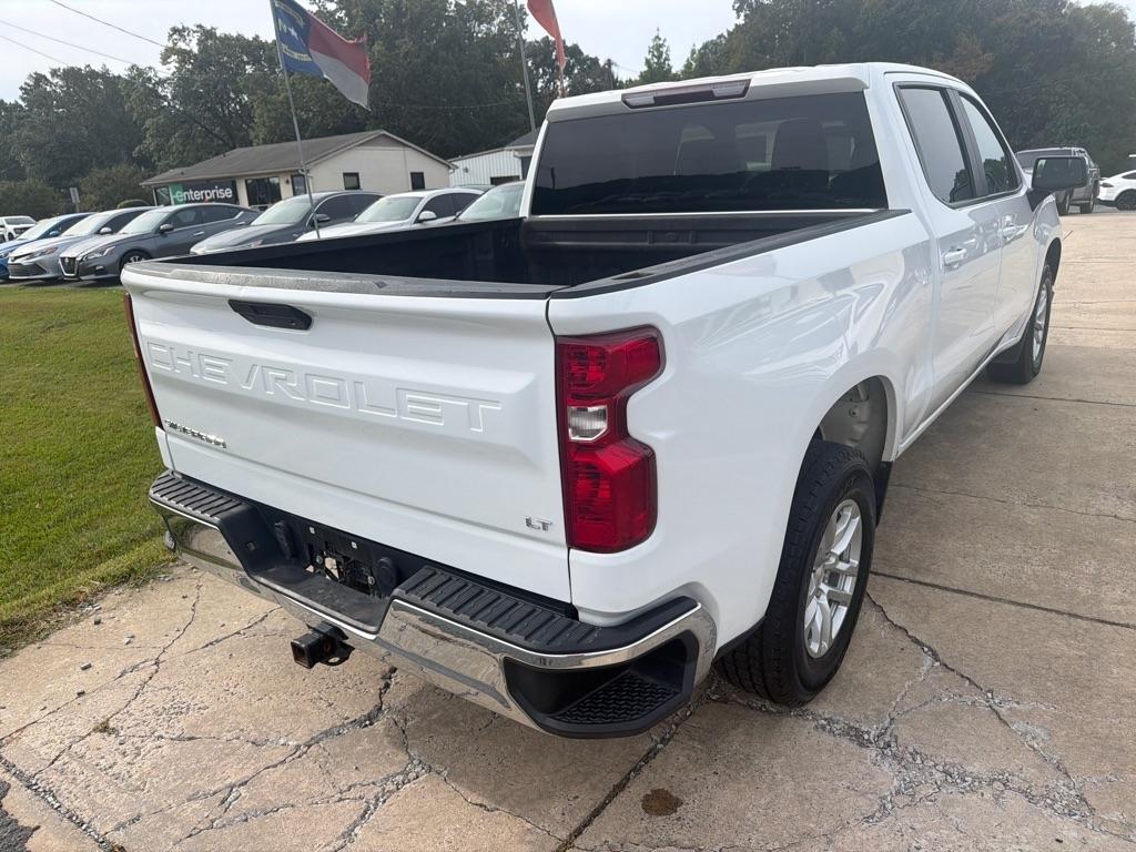 Chevrolet Silverado 1500 2WD Crew Cab 147" LT 2021