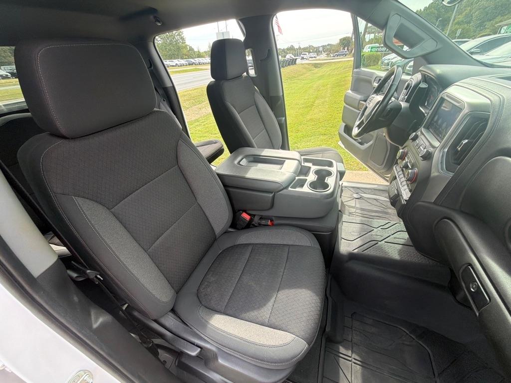 Chevrolet Silverado 1500 2WD Crew Cab 147" LT 2021