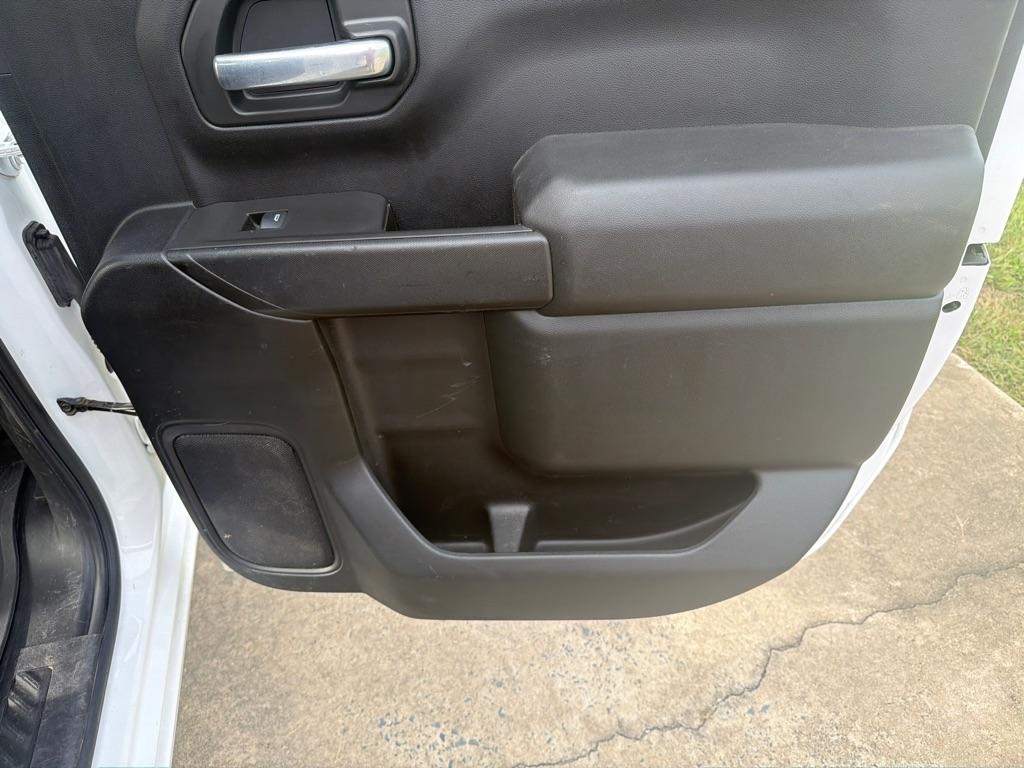 Chevrolet Silverado 1500 2WD Crew Cab 147" LT 2021