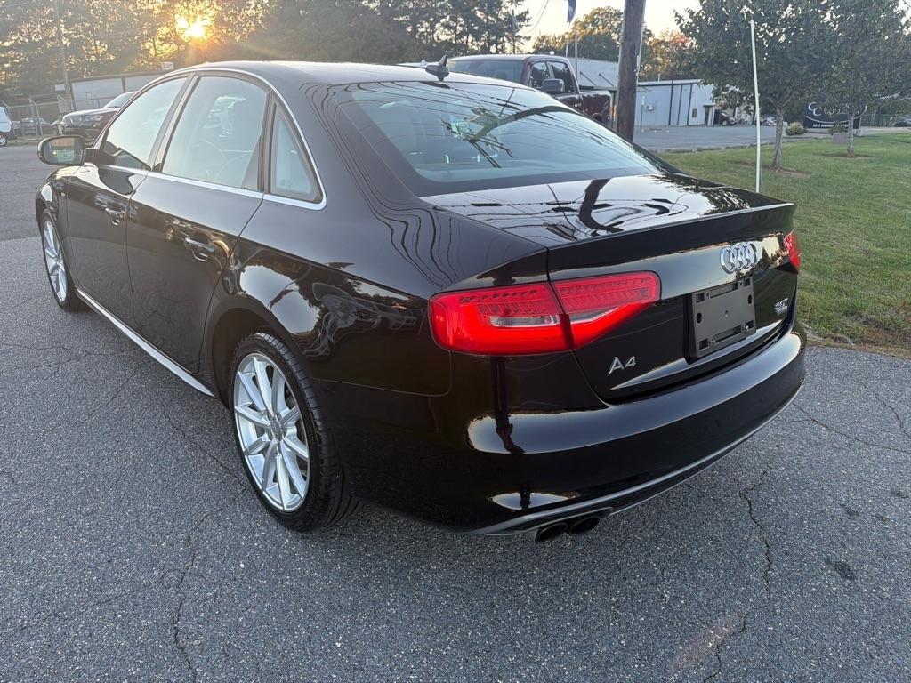 Audi A4 4dr Sdn Auto quattro 2.0T Premium Plus 2015
