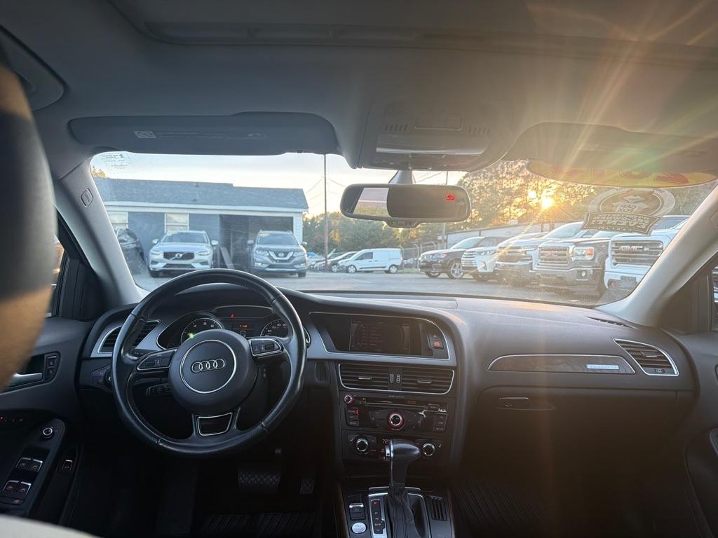 Audi A4 4dr Sdn Auto quattro 2.0T Premium Plus 2015