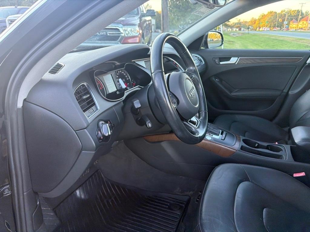 Audi A4 4dr Sdn Auto quattro 2.0T Premium Plus 2015