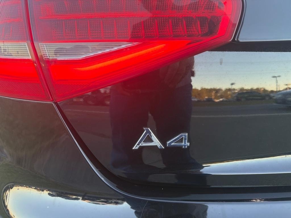 Audi A4 4dr Sdn Auto quattro 2.0T Premium Plus 2015
