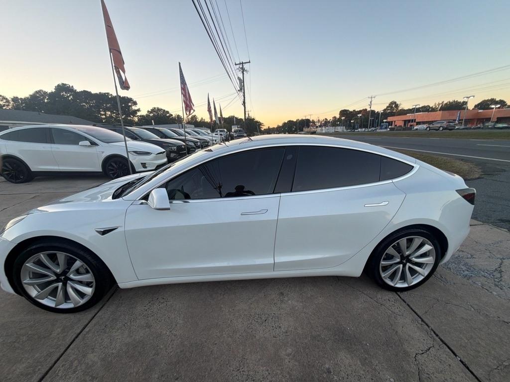 Tesla Model 3 Mid Range Battery RWD 2018