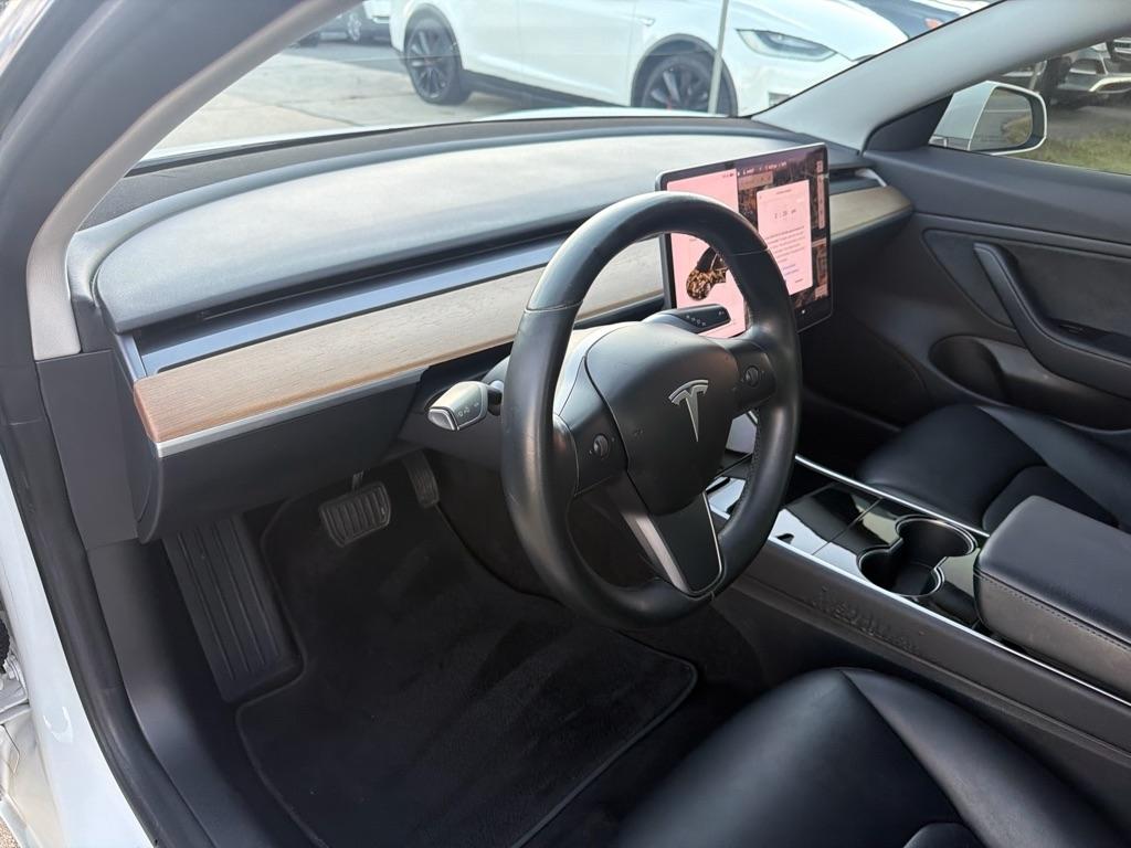 Tesla Model 3 Mid Range Battery RWD 2018