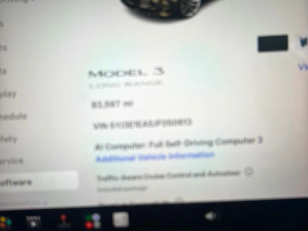 Tesla Model 3 Mid Range Battery RWD 2018