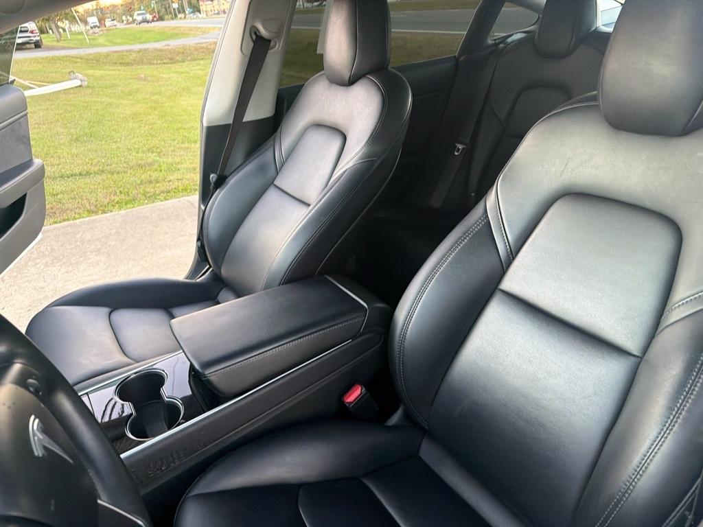 Tesla Model 3 Mid Range Battery RWD 2018