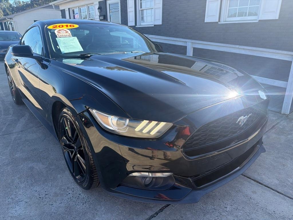Ford Mustang 2dr Fastback EcoBoost 2016