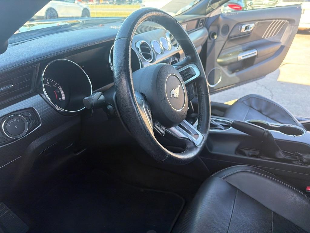 Ford Mustang 2dr Fastback EcoBoost 2016