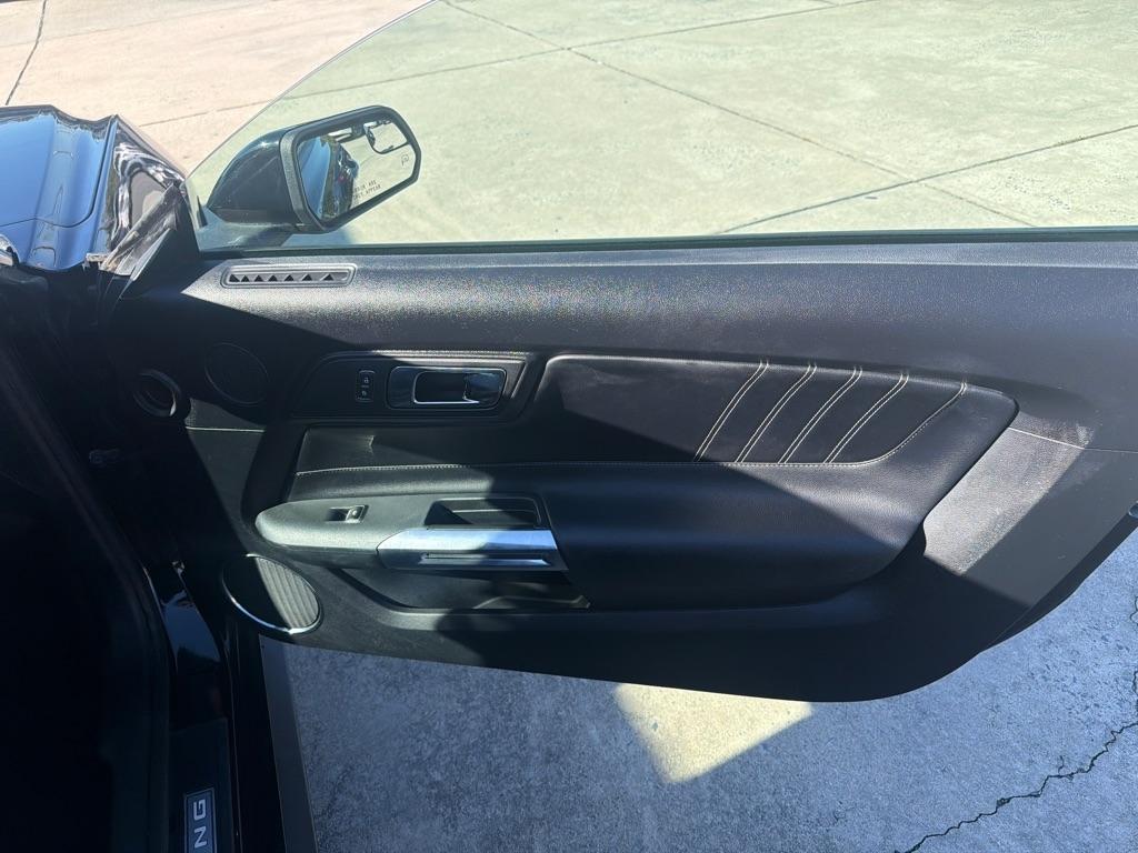 Ford Mustang 2dr Fastback EcoBoost 2016