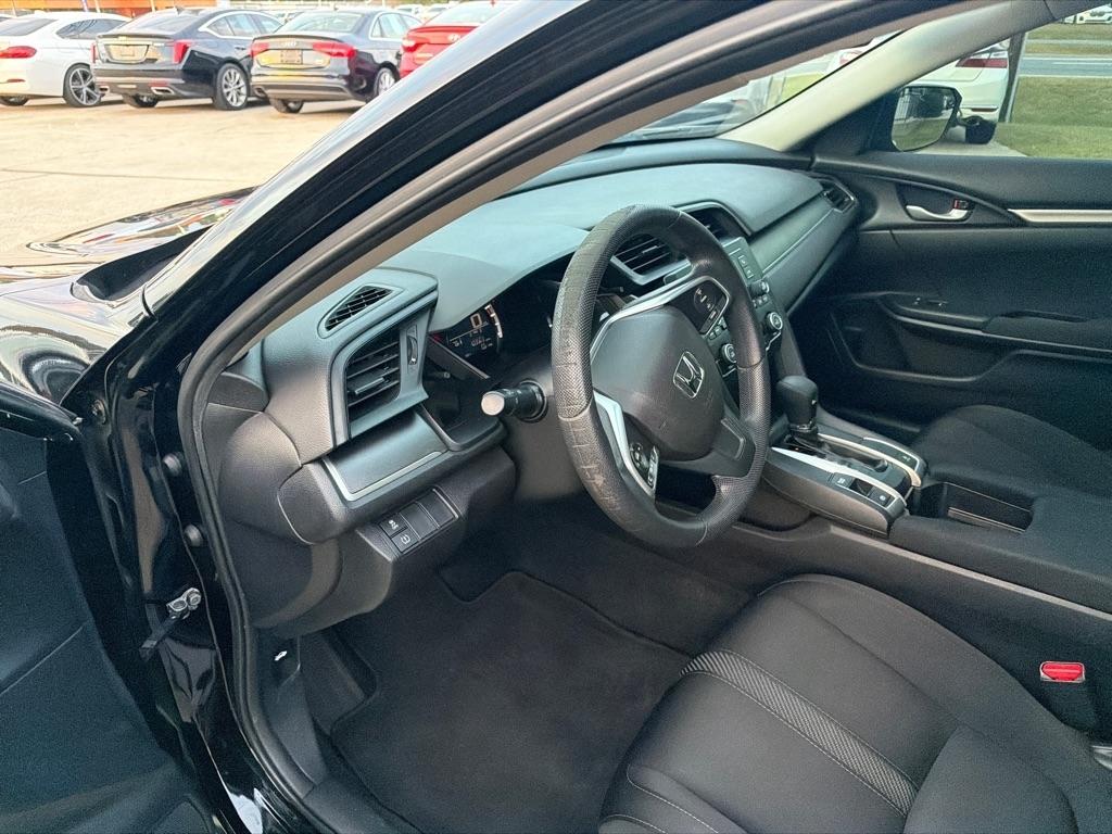 Honda Civic Sedan LX CVT 2018