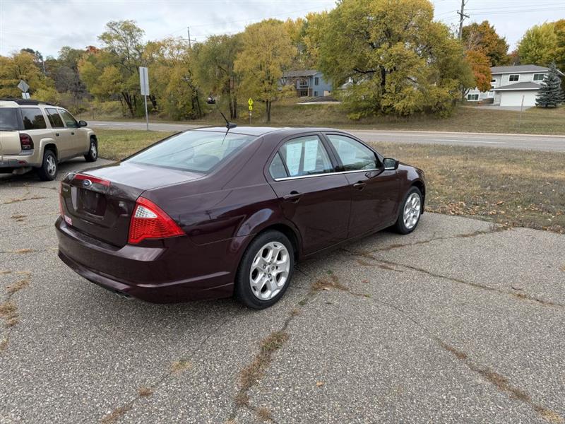 Ford Fusion I4 SE 2011