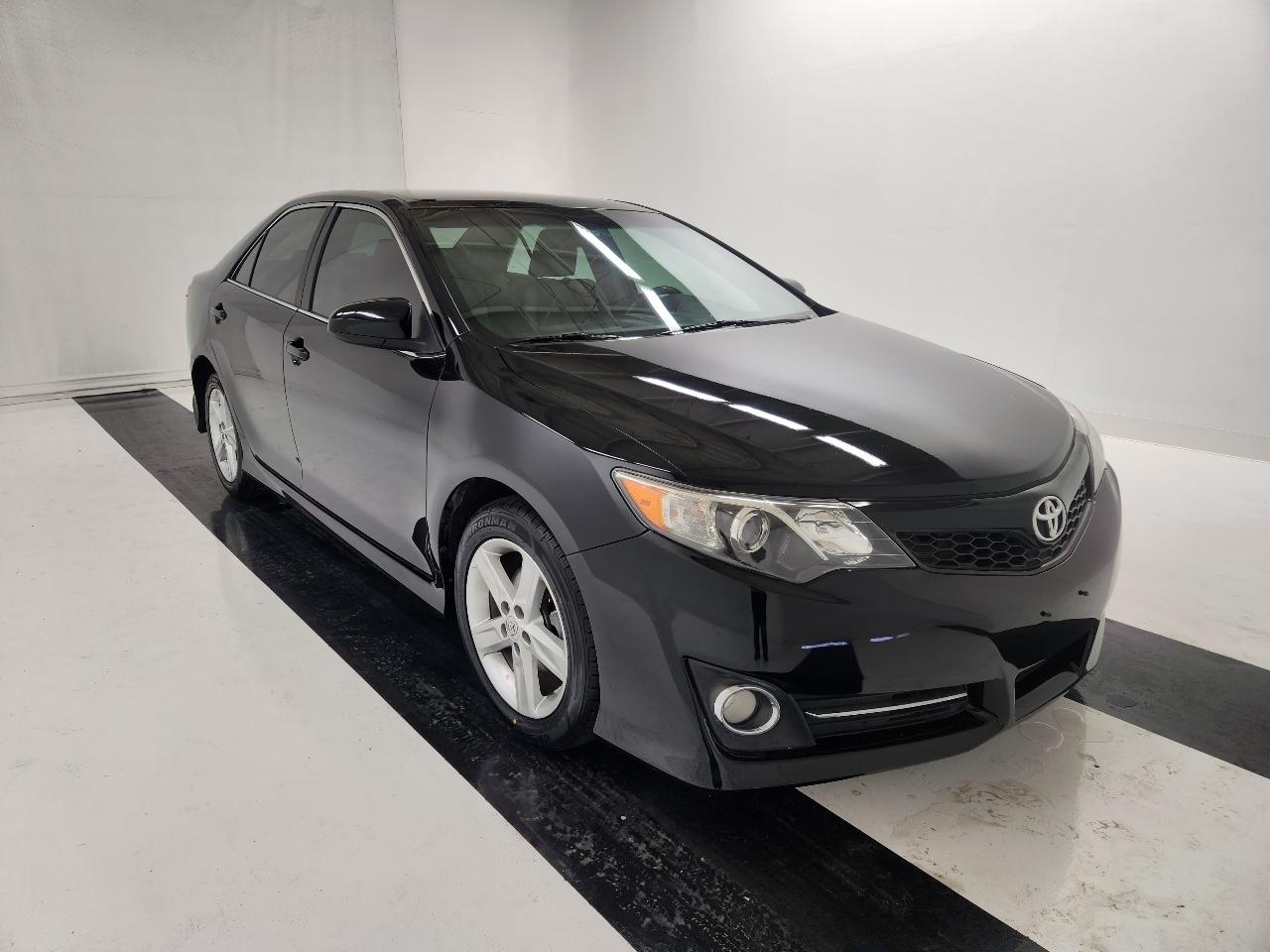 Used 2012 Toyota Camry SE for Sale in Lawrence KS 66046 Auto Exchange