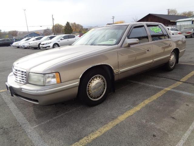Pewter 1999 Cadillac DeVille d'Elegance Sedan FWD Sedan Front-Wheel Drive Automatic