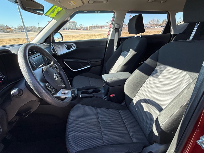 Kia Soul LX 2021