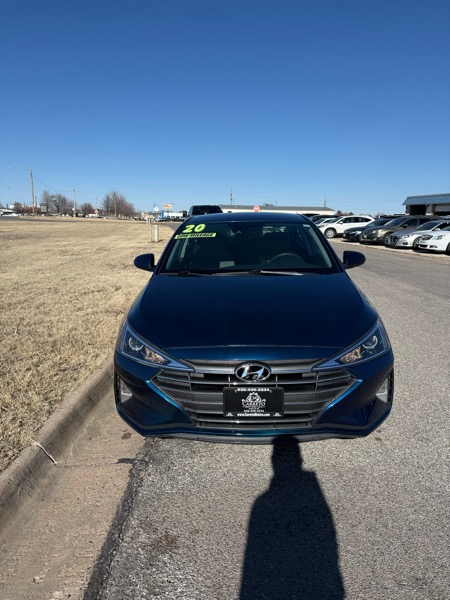 Hyundai Elantra SEL 2020