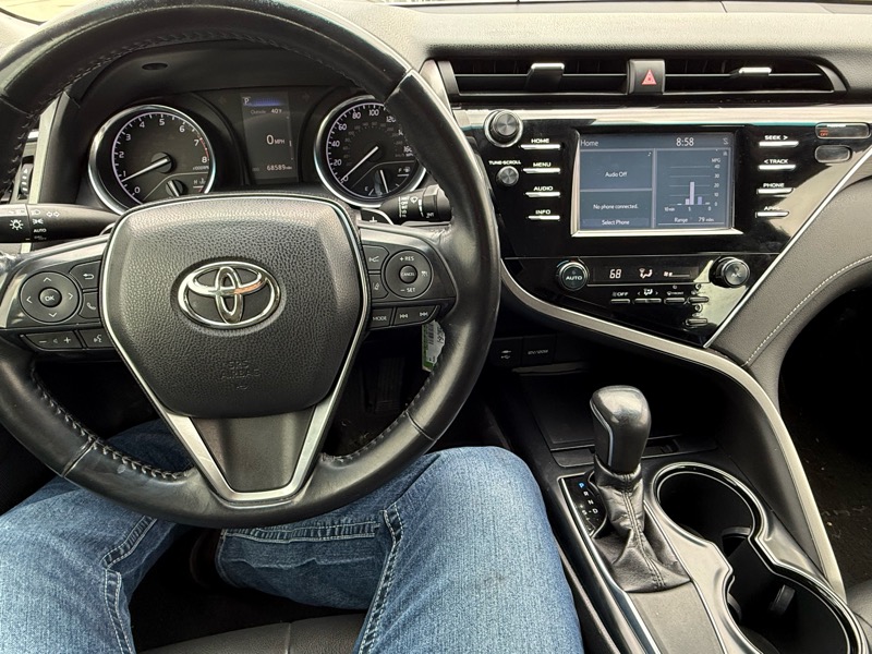 Toyota Camry SE 2018