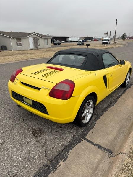 Toyota MR2 Spyder 2dr Conv Manual 2001