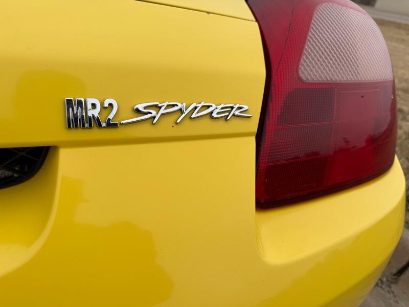 Toyota MR2 Spyder 2dr Conv Manual 2001