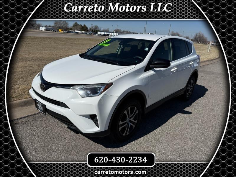 Toyota RAV4 LE AWD 2017