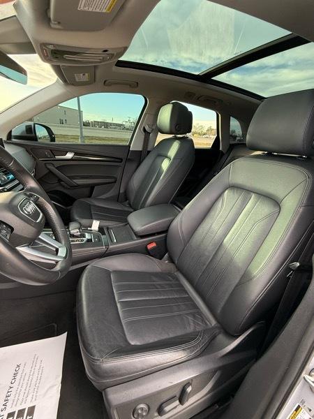 Audi Q5 2.0T Premium Plus quattro 2020