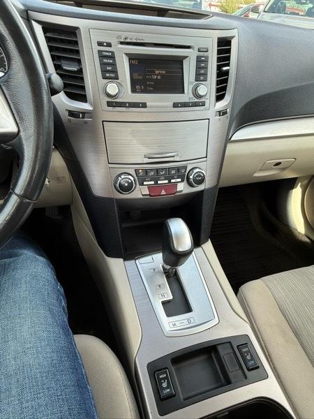 Subaru Legacy 2.5i Premium 2014