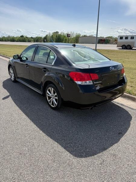 Subaru Legacy 2.5i Premium 2014