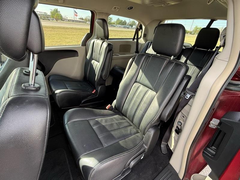 Chrysler Town & Country Touring 2014
