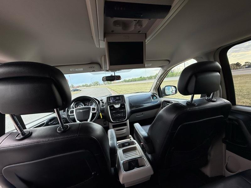 Chrysler Town & Country Touring 2014