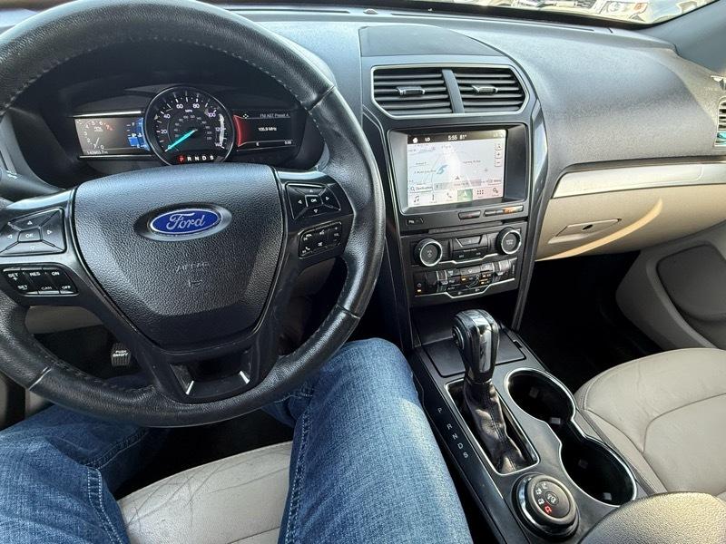 Ford Explorer XLT 4WD 2018