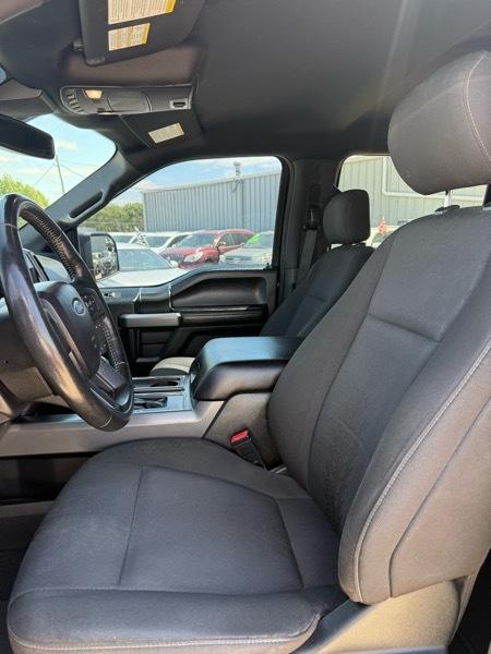 Ford F-150 XLT 4WD 2019