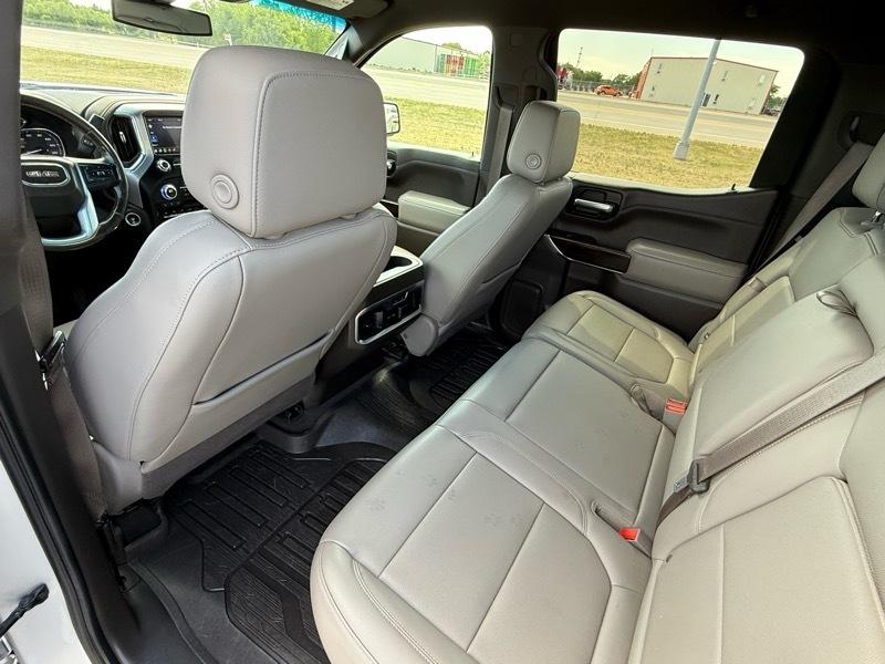 GMC Sierra 1500 SLT Crew Cab 4WD 2020